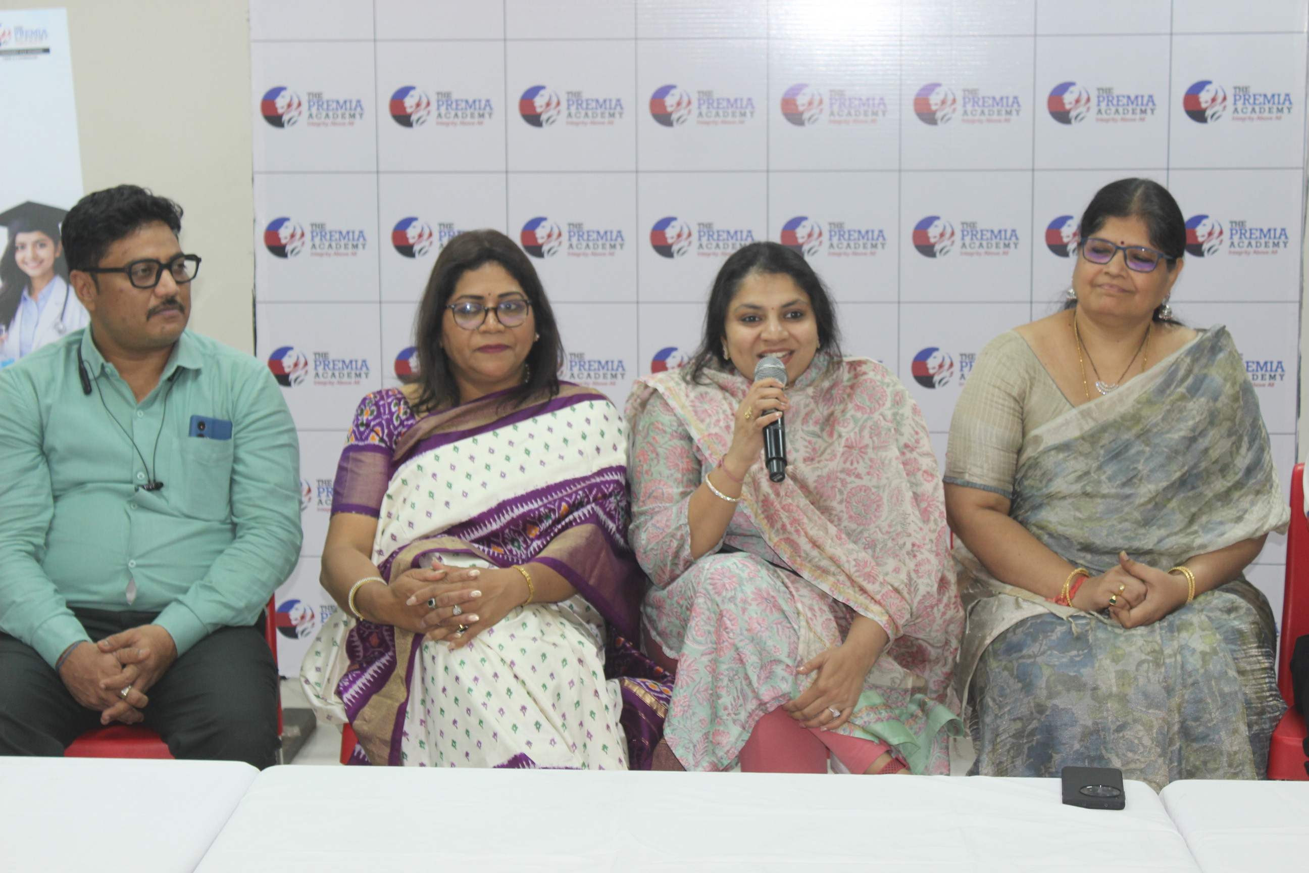 The Premia Academy records 100 Percent success rate in the CBSE&nbsp;10th grade examination